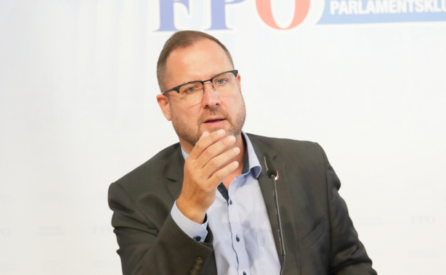 FPÖ-Generalsekretär Christian Hafenecker. 